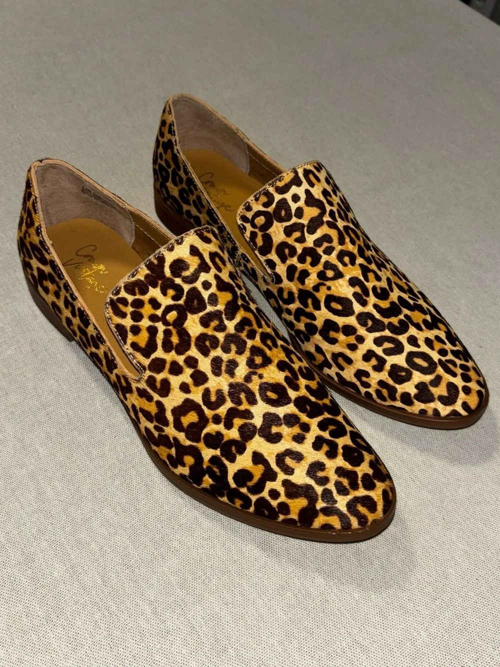 New Never Worn Crown Vintage Leopard Print Carla Loafer- 100% Cow Fur